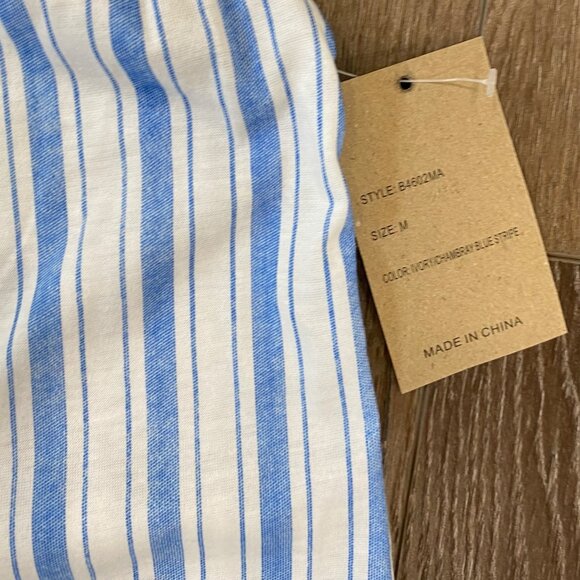 Eden & Olivia Blue & White Striped Sleeveless Button-Back Blouse - Size M NWT - Picture 4 of 6
